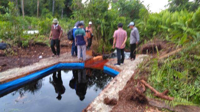 BRG Advisory board visited water management facilities at Pulau Tebing Tinggi RS